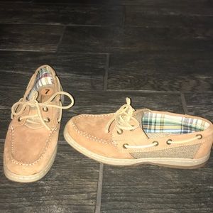 Women's White Mountain boating shoe. brand new!!